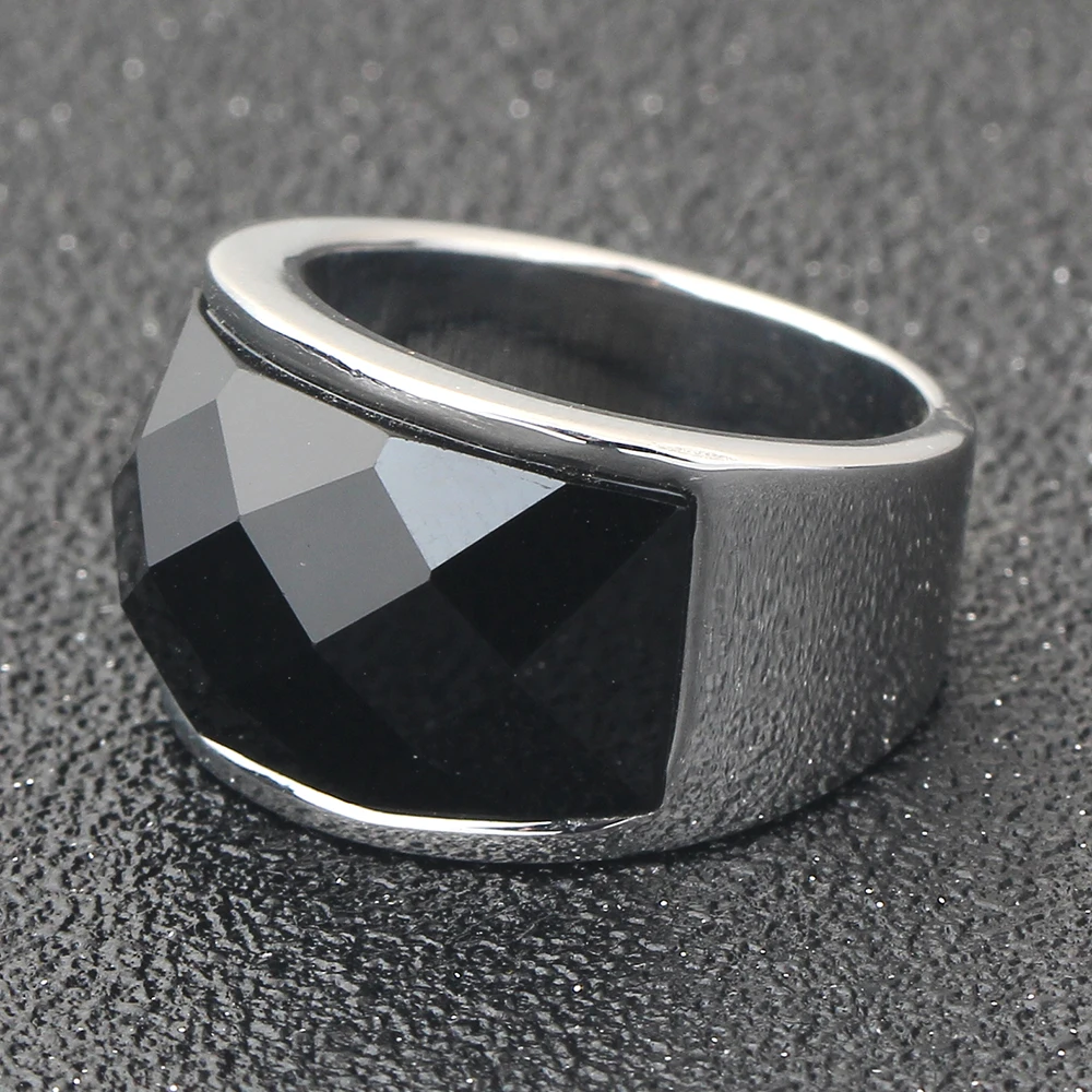 New Fashion Rings for Women/Men Wedding Jewelry Big Black Crystal Stone Ring 316L Stainless Steel Anillos