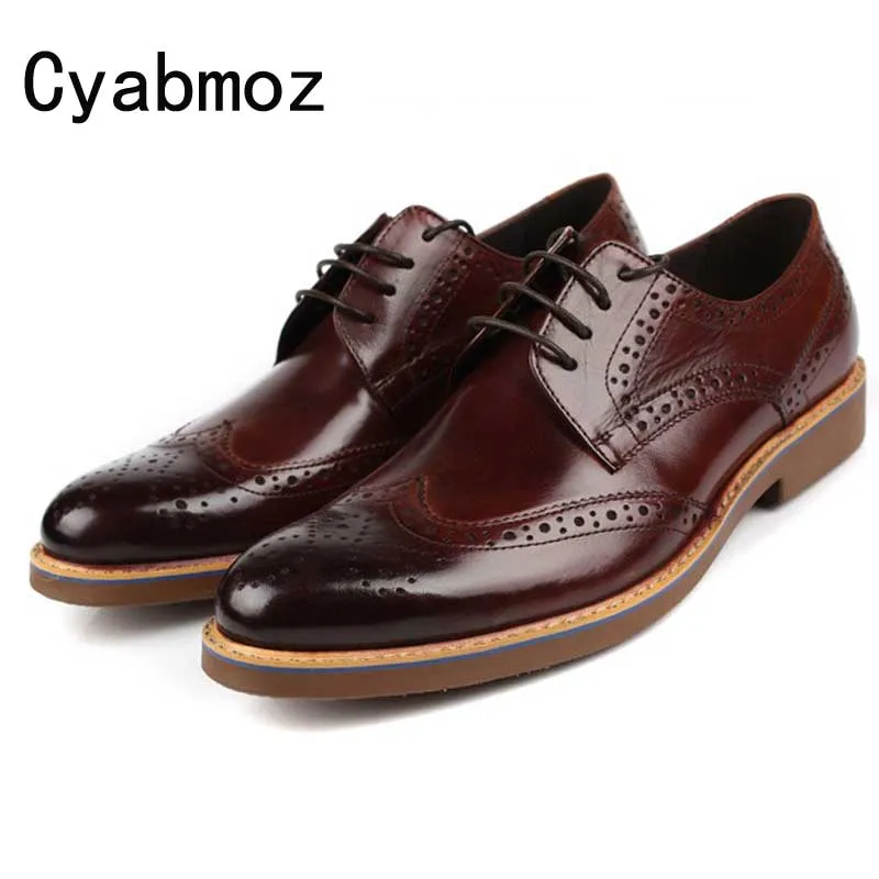 

Vintage Man Carved Dress Shoes Genuine Leather Cow Leather Breathable Brogue Oxfords Business Formal Men's Wing Tip Flats