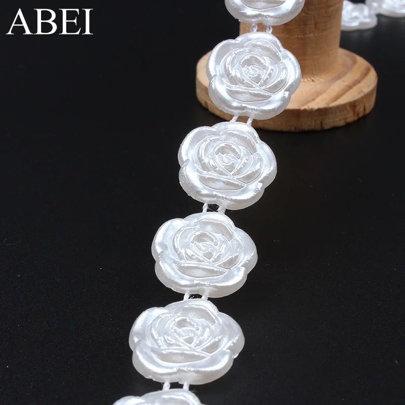 17mm 2yards White Rose Flower String Plastic Beaded Lace Trims for Wedding Dress Clothes Ornaments DIY Home Wedding Decoration