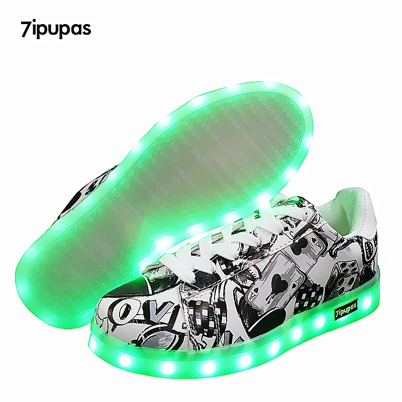 7ipupas New Kids Boys Girls USB Charger Led Light Shoes poker Graffiti Luminous Sneakers casual Shoes Unisex Sports for children