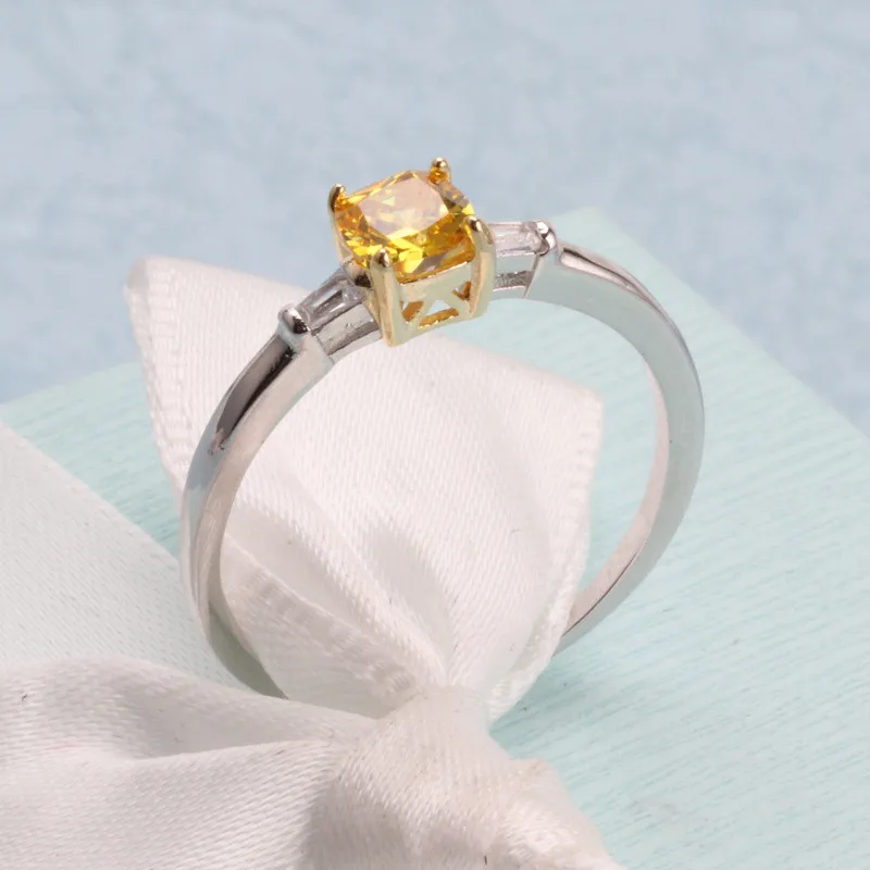 CC Simple Rings For Women Small Square Stone Yellow Cubic Zirconia Diamant Fashion Jewelry Bridal Wedding Bague CC1492