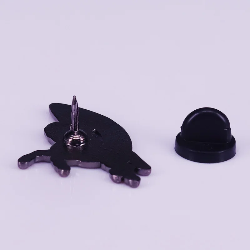 قوس قزح يونيكورن بروش لطيف بريق دبابيس صفيق الأوسط إصبع شارة LGBT البديل فخر المجوهرات مضحك pun الفن