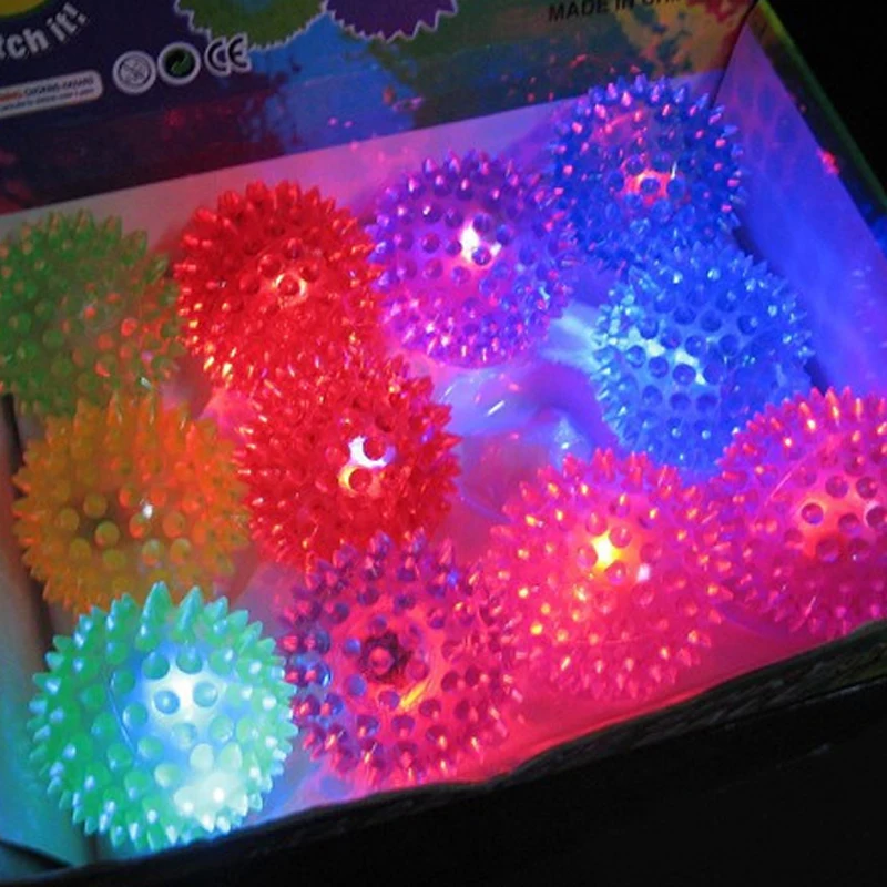 Bolas de rebote alto con luz intermitente para niños, juguete sensorial de erizo, envío gratis