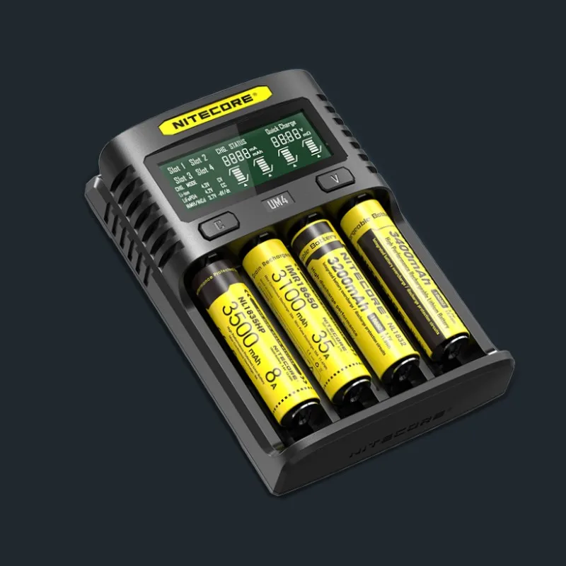 Caricabatterie intelligente LCD NITECORE UM4 UM2 C4 VC4 per batterie Li-ion/IMR/mary/ICR/LiFePO4 18650 14500 26650 AA 3.7 1.2V 1.5V D4