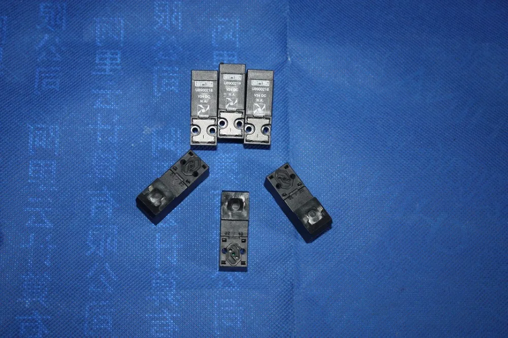 Lonati Xi Lanh Kép Hàng Dệt Kim Máy U8-852 Sử Dụng Solenoid Valve U8900218