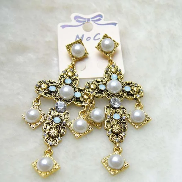 Baroque Fashion Vintage Cross Pearl Dangle Long crystals Tassel Pendant Retro Statement Earrings Women Party Earrings