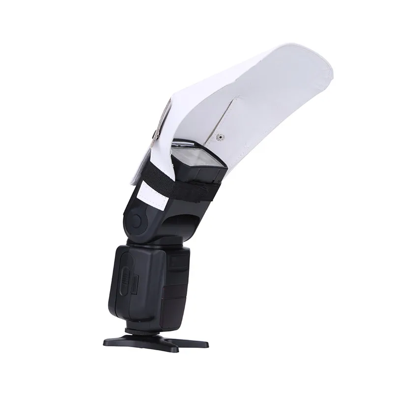 Bounce Diffuser Flash: The Ultimate Tool for Soft, Natural-Looking Studio Lighting