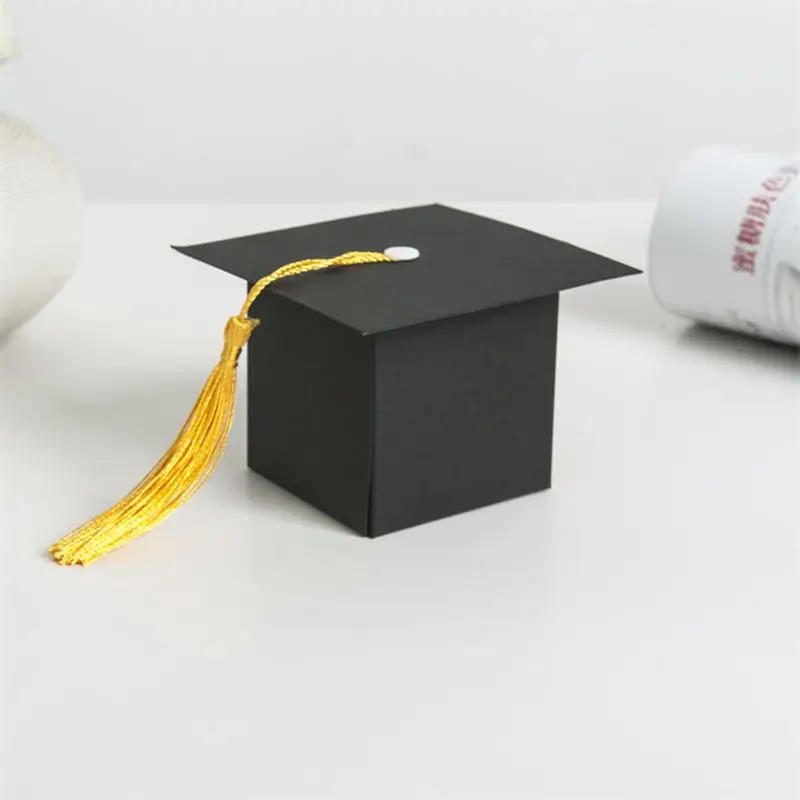 

100pcs Doctor Hat Cap Kraft Paper Box,Wedding Gift Favor Boxes,bowknot weet Party Candy Box