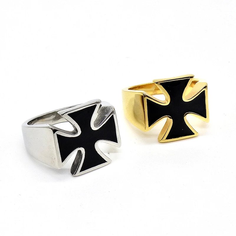 

AMUMIU High Quality Antique Silver Plated Men Ring Chritams New Ring Black Square Enamel Rings Fine Jewelry HZR123