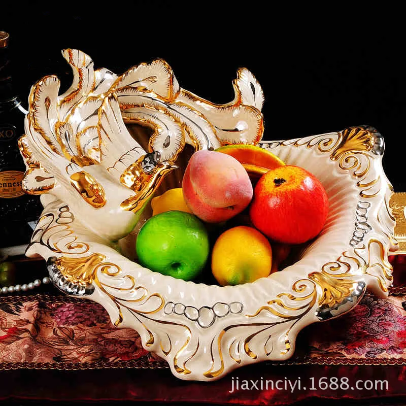 C luxurious classical ceramic fruit bowl ornaments gilt high-grade ceramic candy dish wedding gift