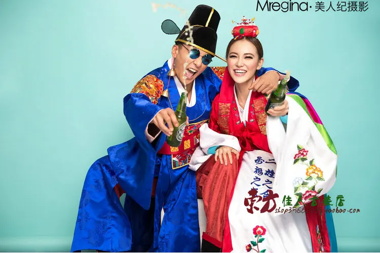 Fall in Love with the Prince Traditional Korea Hanbok Wedding Costume Sets for Lovers and the Couple with Bride Hair Tiaras