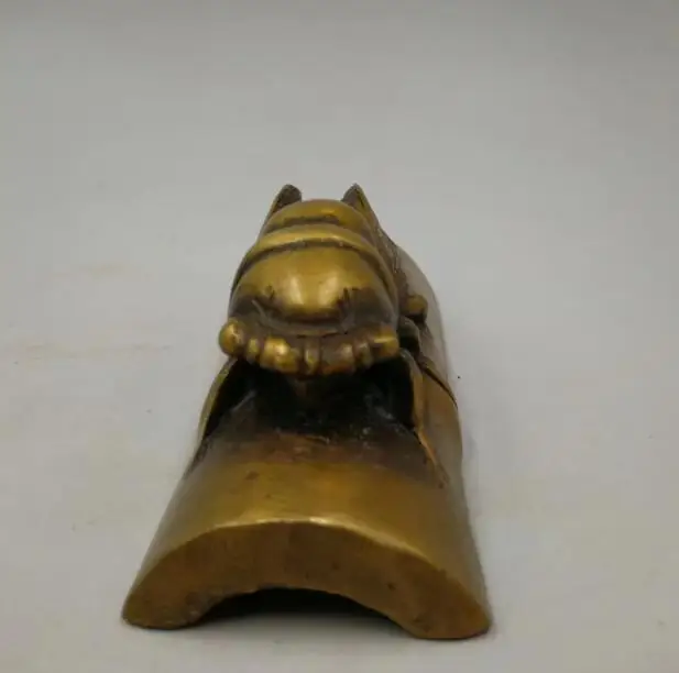 Chinese pure brass golden cicada crafts statue