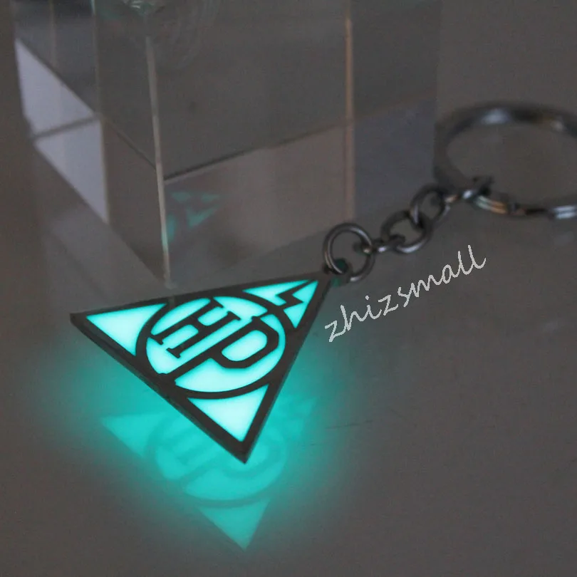 Triangle Lightning keychain glowing key Chain Pendant glow in the dark Deathly Hallows gift