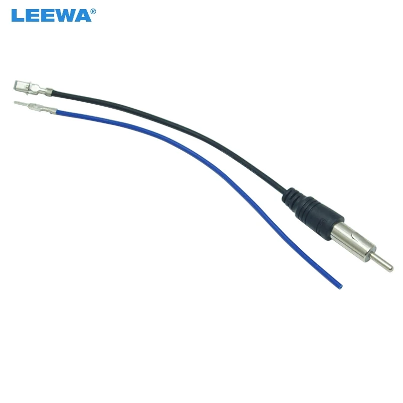 

LEEWA DIY Universal Car Stereo Radio 1PIN Plug Antenna Adapter Wire For Nissan Honda Subaru KIA Hyundai #CA5779