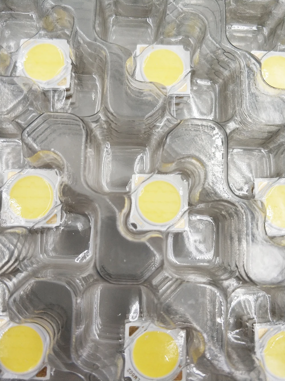 14V-18V 5W 350MA 660-740LM High Power COB LED 5700-6300K LED Chip LM-80 CRI85 LED for spotlight, down Light  LED COB Chip