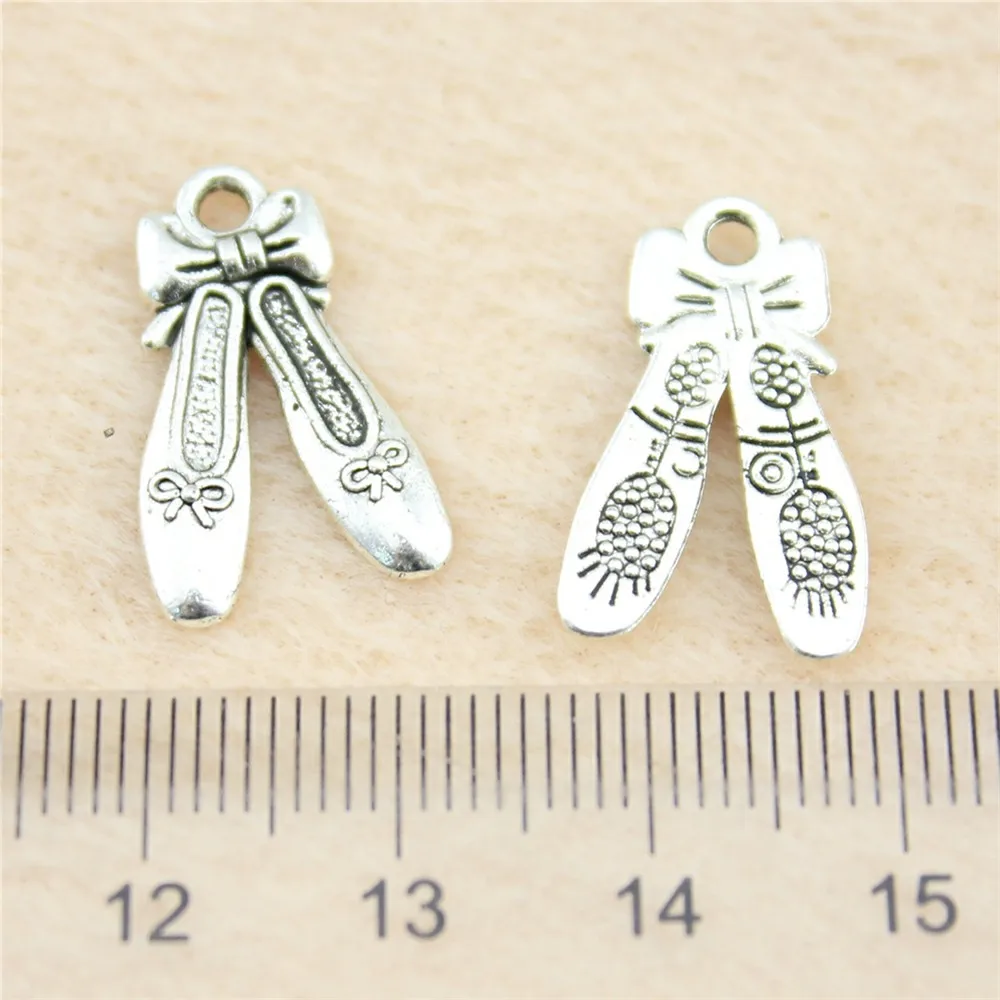 62pcs/lot 20*13mm ancient silver Embroidered Shoes charm Pendants DIY jewelry for bracelet necklace earring