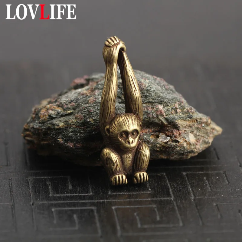 Copper Chinese Zodiac Monkey keychain Pendant Vintage Brass Animal Gibbon Key Chains Charm Key Rings Home Decoration Ornament