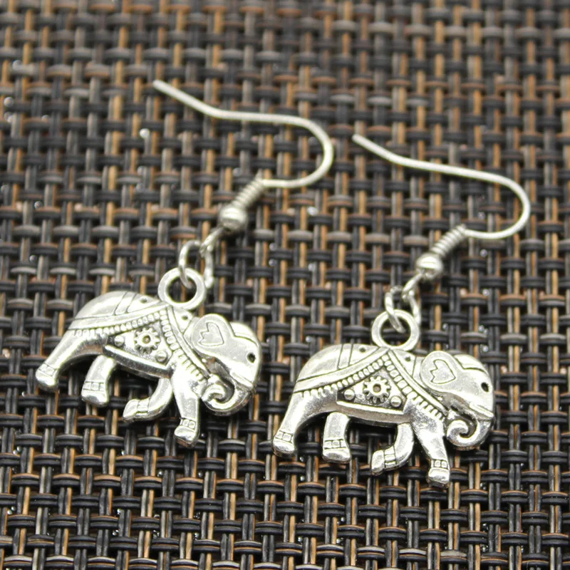 New Fashion Handmade Lovely Thailand Mounts Elephant Pendants Silver Color Earrings For Womens Style