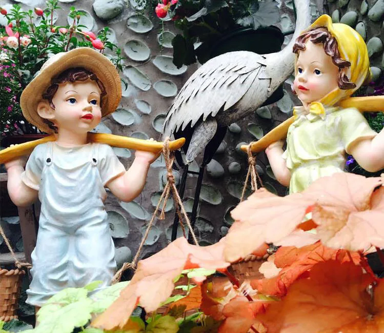 Outdoor Gardening Resin Cartoon Boy Girl Doll Character Sculpture Courtyard Villa Crafts Decoration Park Furnishing Ornament Art