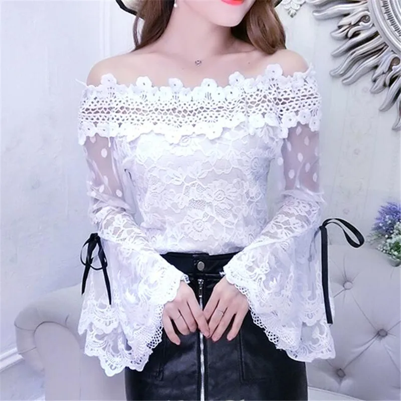 2018 Lente Zomer Vrouwen Shirt Zoete Hol Tie Boog Kant Blouse Dames Flare Mouwen Slash Hals Mesh Blouses Korte Tops AB836