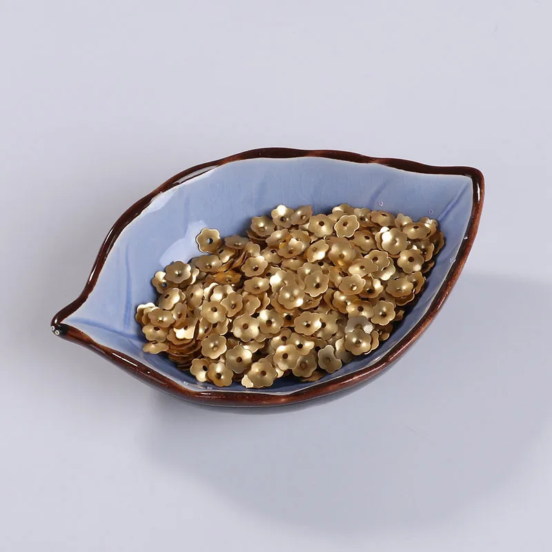 1200pcs/Lot Mix Colors 5mm 3D Plum Flowers Sequins Sewing Craft/Embellishment Findings,Women Garments Sewing Accessories