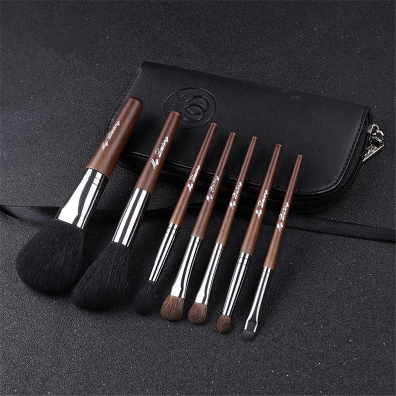 7pcs Makeup Brushes Set Natural Wool Goat Hair Powder Blush Contouring Eye Shadow Make up Brush With Bag For Travel