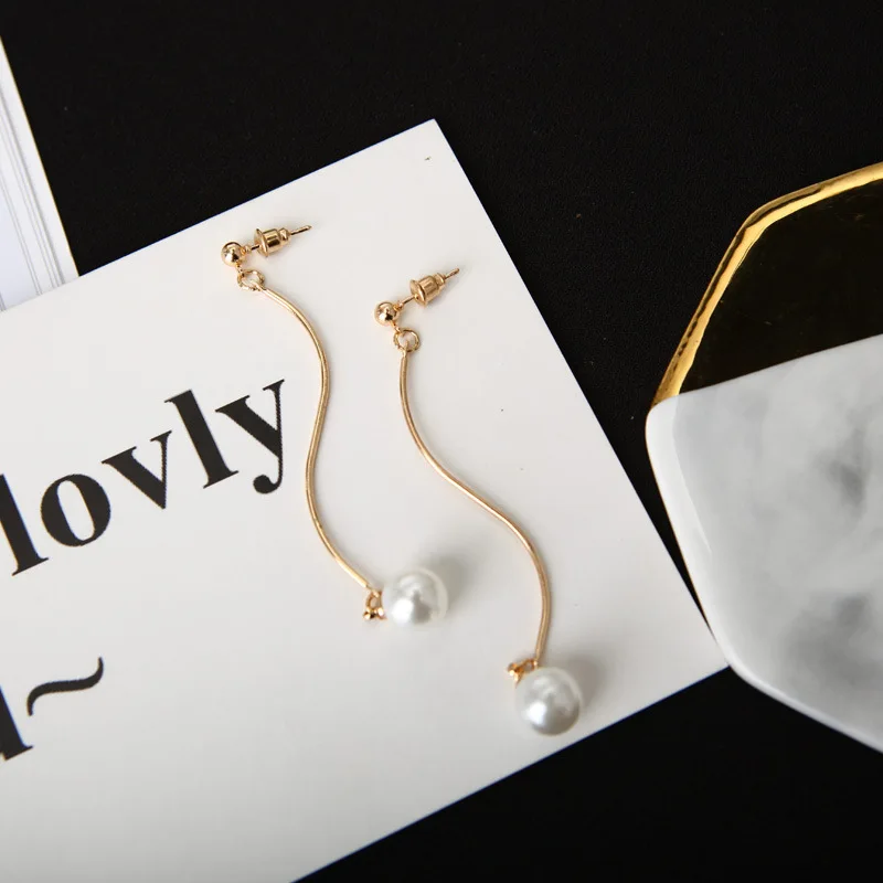 New Minimalist Geometric Personality Curved Wavy Pearl Earrings For Women Gift Jewelry  Brincos Wedding Earrings Pearl Earrings