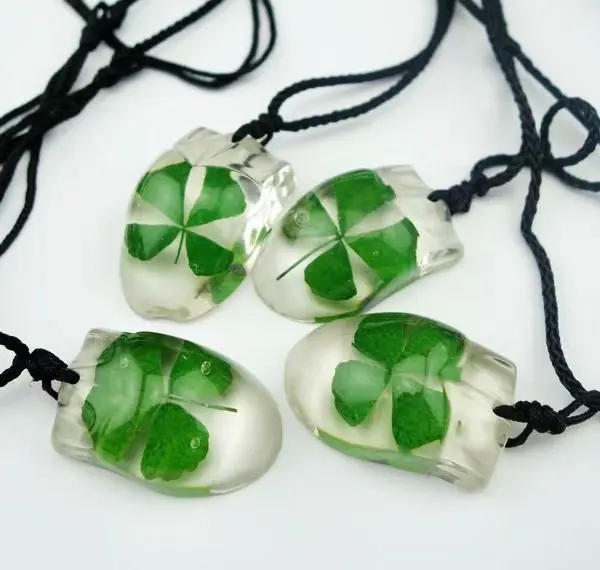 50 pcs fashion mouse design lucid back four leaf clover pendant