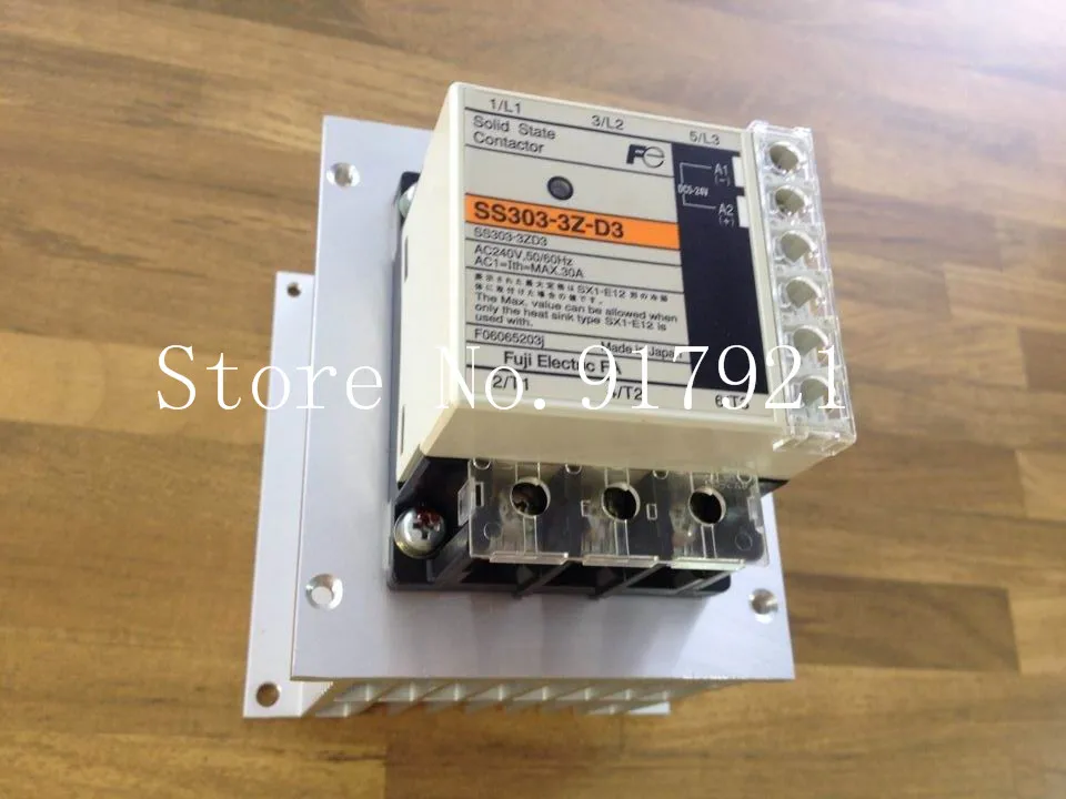 [ZOB] Fuji SS303-3Z-D3 three-phase solid state relay (to ensure the original authentic) new