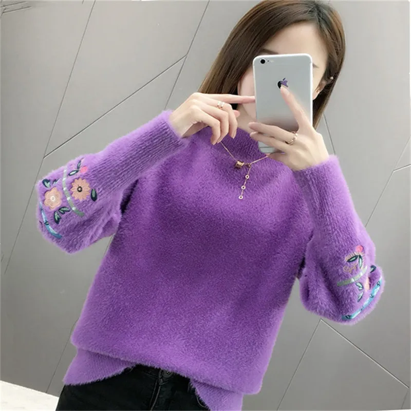 New Autumn Winter Sweater Water-like Cashmere Embroidery Sweaters Pullover Female Thickening Bottoming Turtleneck Sweater AA38