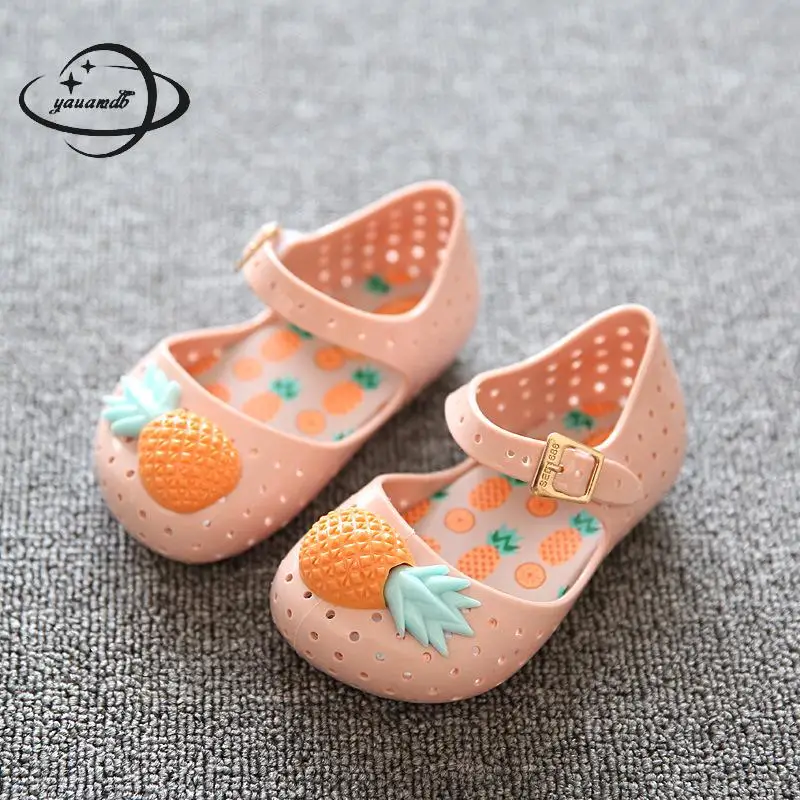 0-3y Kids Mules & Clogs Summer Baby Girls Flat Jelly Sandals Cartoon Breathable Soft Bottom Hollow Children's Shoes Y20