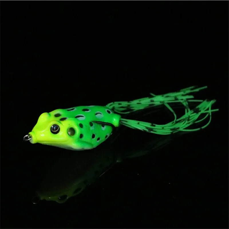 1Pcs 4cm 6g Artificial Soft Ray Frog Lure Fishing Lures Silicone Bait Treble Hooks For Carp Fishing Tackle Wobblers 12 Colors