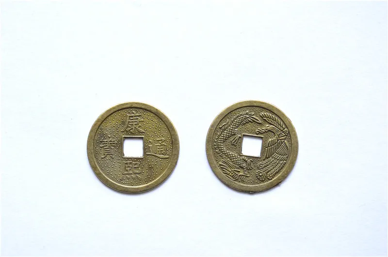 10PCS 38mm Brass Chinese Ancient Feng Shui Lucky Coin Good Fortune Dragon and Phoenix Antique Wealth Money Collection Gift