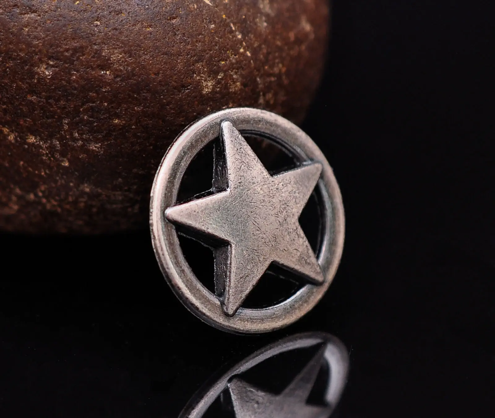 30x 17mm Round Western Texas Star Fasteners Rivet Studs Belt Bag Leathercraft Concho