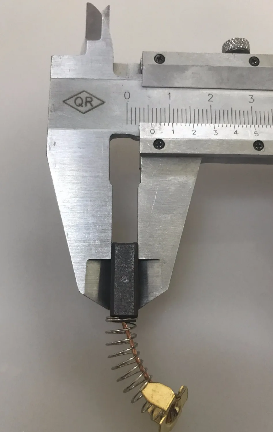 3 أزواج 39/64 "x 25/64" x 7/32 "موتور فرش كربون للحفر الكهربائي