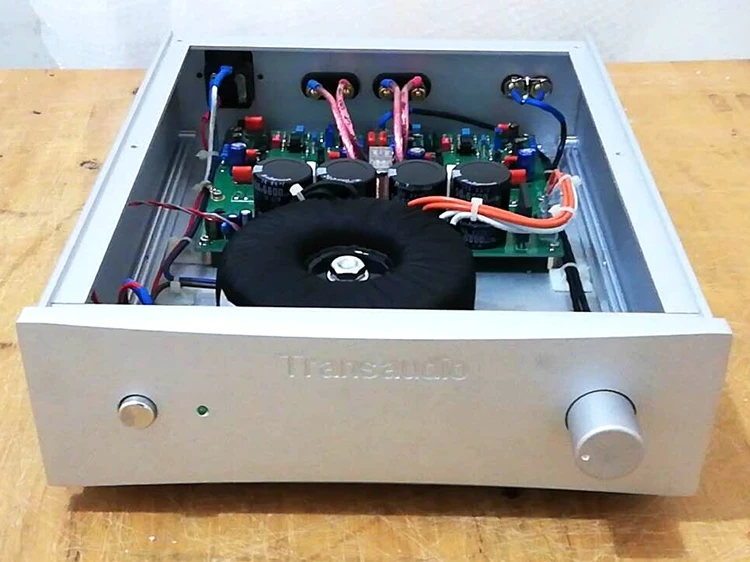 

A25B preamp+Poststage Combiner amplifier--Reference United Kingdom sugden circuit