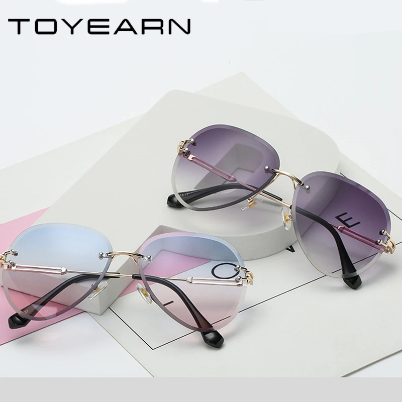 2020 New Fashion Brand Design Vintage Rimless Pilot Sunglasses Women Men Retro Clear Lens Gradient Sun Glasses for Female UV400