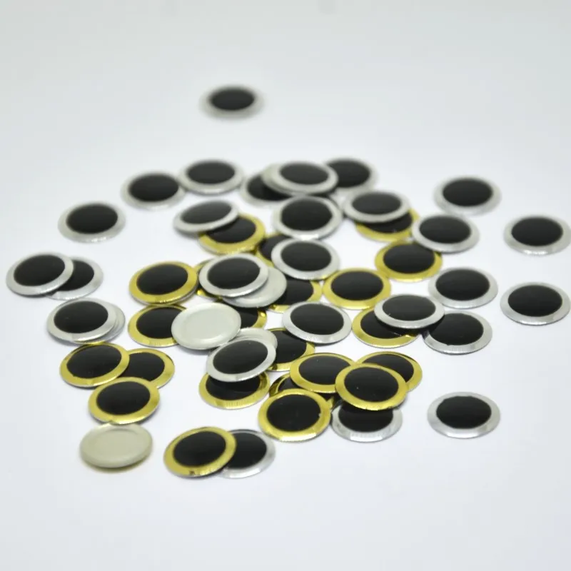 200pcs 10*10mm Gold ilver Black inner Hot fix FlatBack Rhinestuds Iron Glue on Studs And Spikes For Garments DIY Accessories