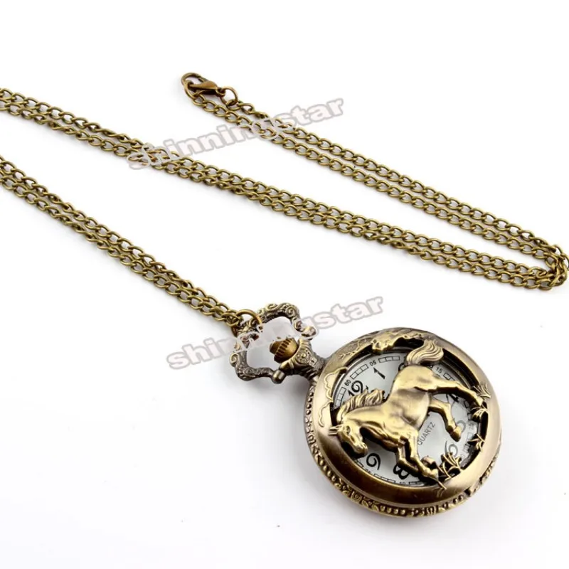 Antique Bronze Orologio Taschino Horse Hollow Quartz Pocket Watch Necklace Chain Pendant Womens Men Watches Gifts