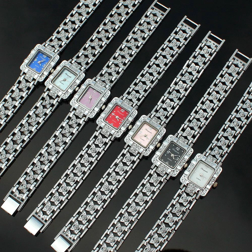 ساعة يد كوارتز أنالوج من الفولاذ المقاوم للصدأ ، فراشة مجوفة ، سوار مجوهرات أنيق عتيق ، هدية للنساء والفتيات