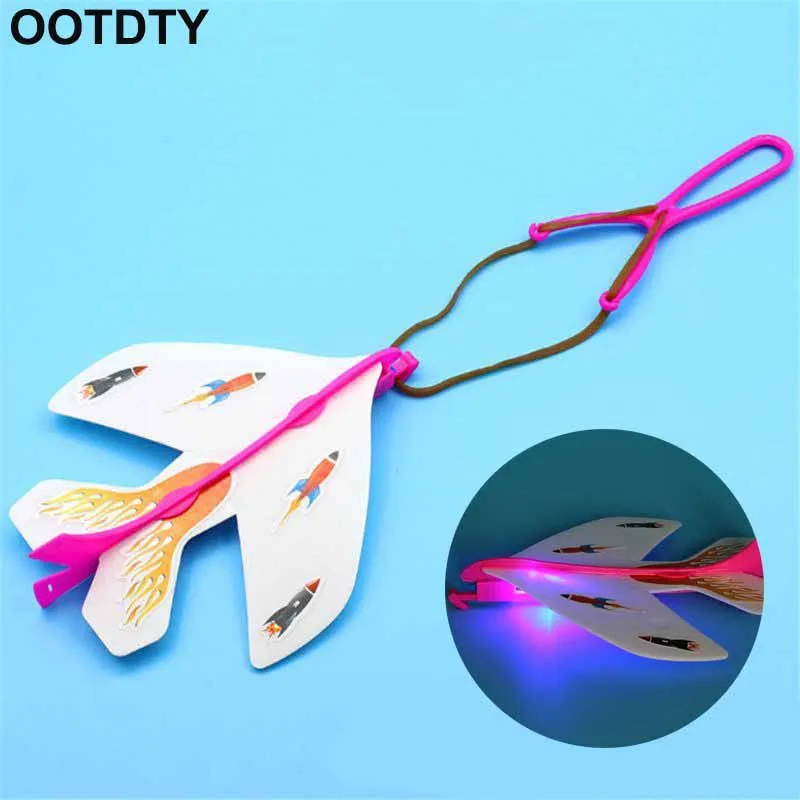 

Светодиодный Рогатка AB Glider пены самолет флэш-светильник летающий самолет выброса плоскости вечерние свадебные сувениры детские игрушки подарок