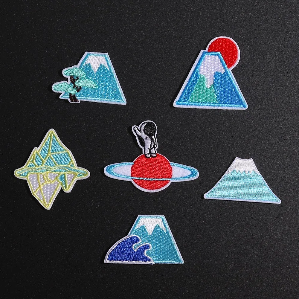 Mount Tree Fuji Patches Sun Rise Sinks  in the Mountain Appliques Iron On Clothes Decor Space Astronaut Badges for Kids