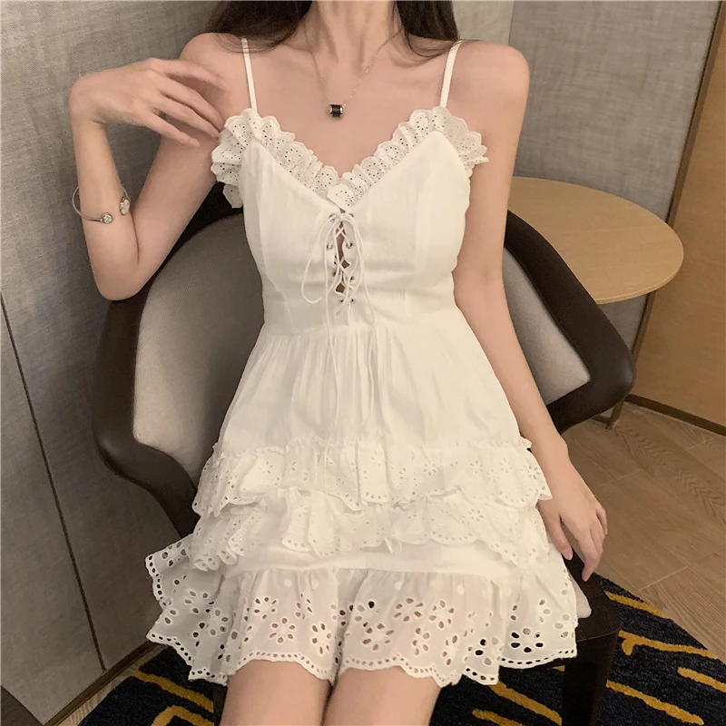 Lolita Women Slip Dress Summer Sleeveless V-neck Lace Up Ruffles White Sundress Female Sweet Slim Beach Dresses vestido E306