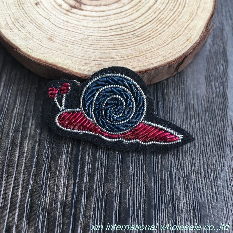 Snail cute modeling badge Personalized DIY handmade sewing badges Metal wire spain flag pin