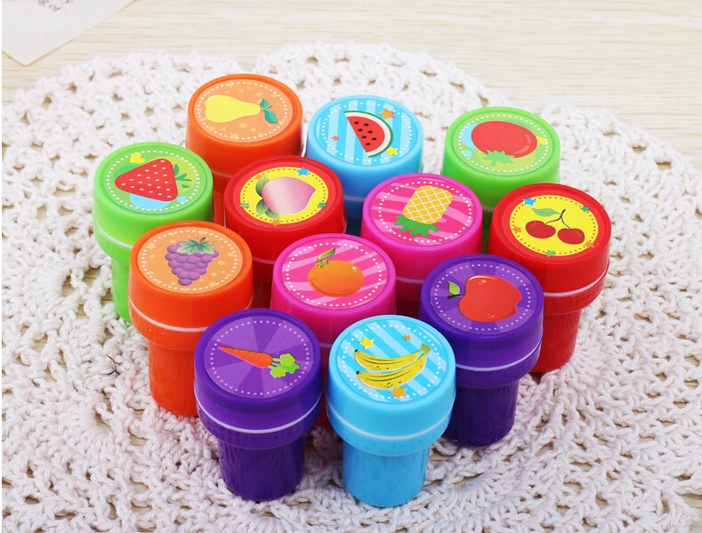 12PCS Self-ink Stamps Kids toy  Party Favors Event Supplies for Birthday Gift Boy Girl Goody Bag Pinata Fillers Fun Stationery