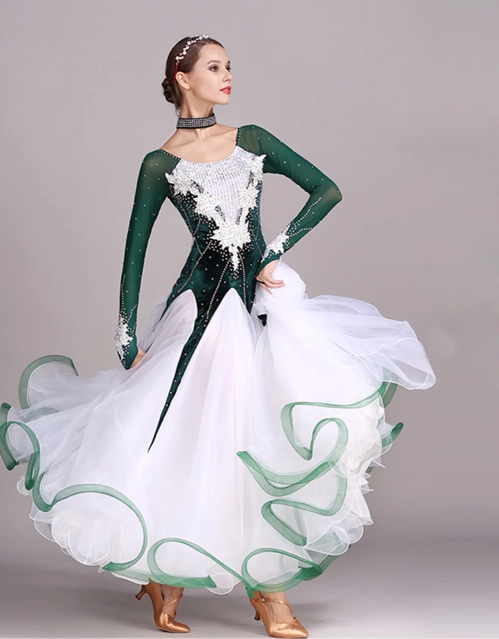 High End Ballroom Dance Competition Dress Velvet Standard Dresses Modern Dance Costume Ballroom Waltz Skirts luminous costumes