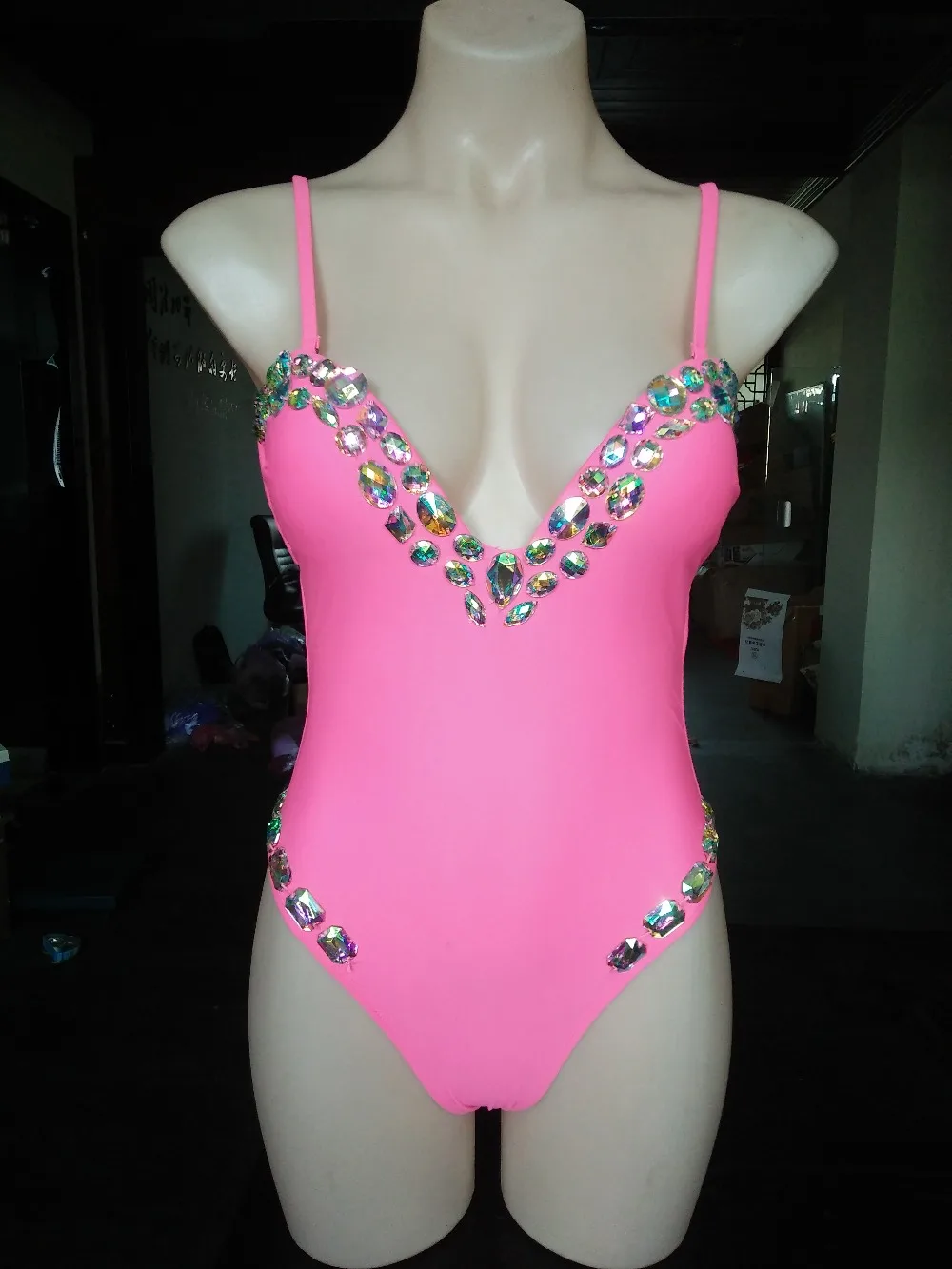 HOTTING !  VENUS VACATION New sexy bikini swimwear women crystal diamond beachwear rhinestone swimsuit