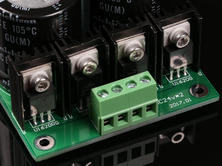 LT1083กำลังสูงเชิงเส้นตัวแปรควบคุมแหล่งจ่ายไฟDCคณะกรรมการ2018รุ่น