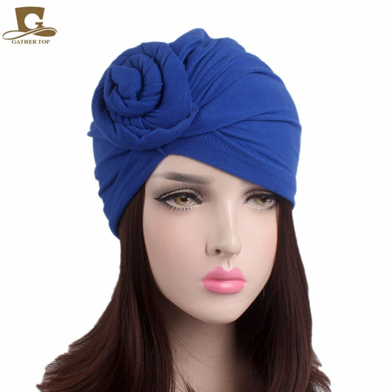 Nők Turbán Pamut felső csomót virágos dekor headwrap muszlim hölgyek haja fedezze beanie fejét Foszlás tömör színben India Kalap kiegészítők