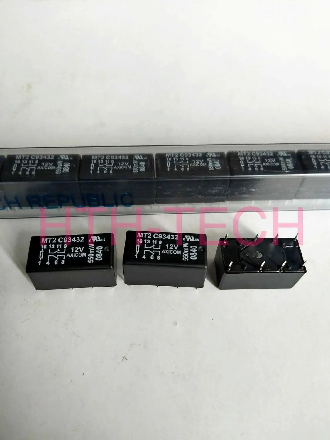 Relé Miniatura C93401: Evaluación Técnica y Uso Práctico en Proyectos Electrónicos